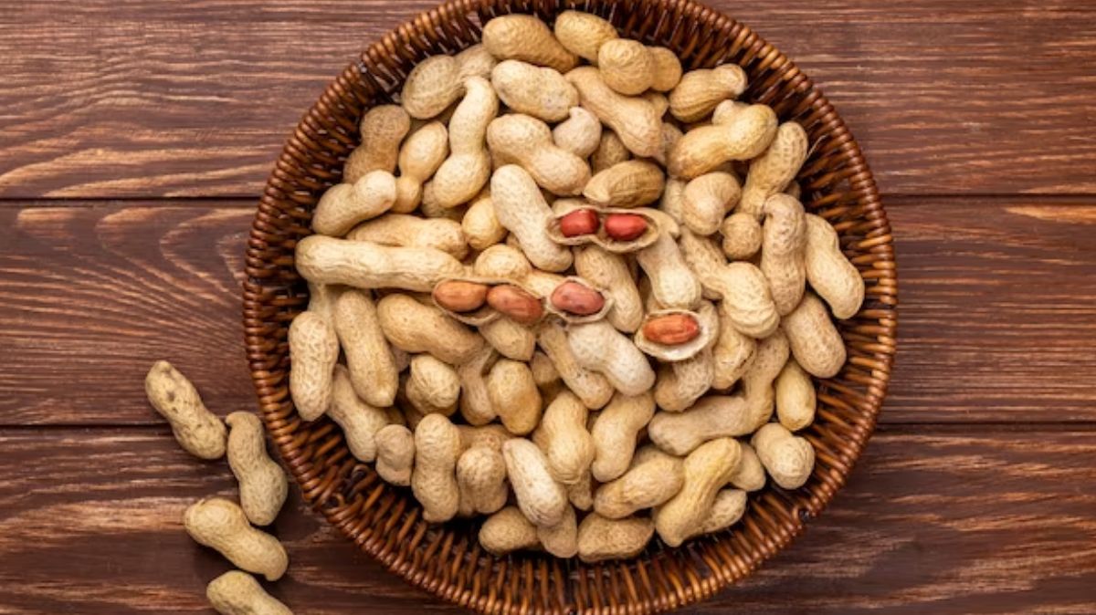 Peanuts Benefits: குளிர்காலத்தில் வேர்கடலை எவ்வளவு நல்லது தெரியுமா?