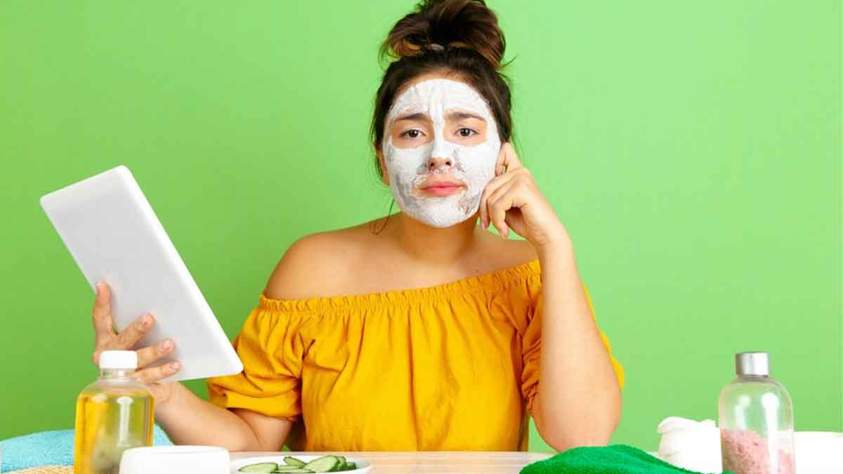 Curd Face Packs: குளிர்காலத்தில் முகம் பொலிவு பெற தயிர் போதும்.. இதை பண்ணுங்க!