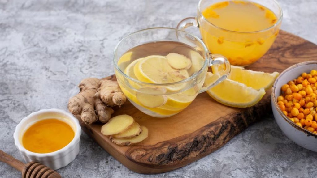 Warm Lemon Water Benefits: உடலில் தேங்கிய கொழுப்பை சீக்கிரமா கரைக்கும் 