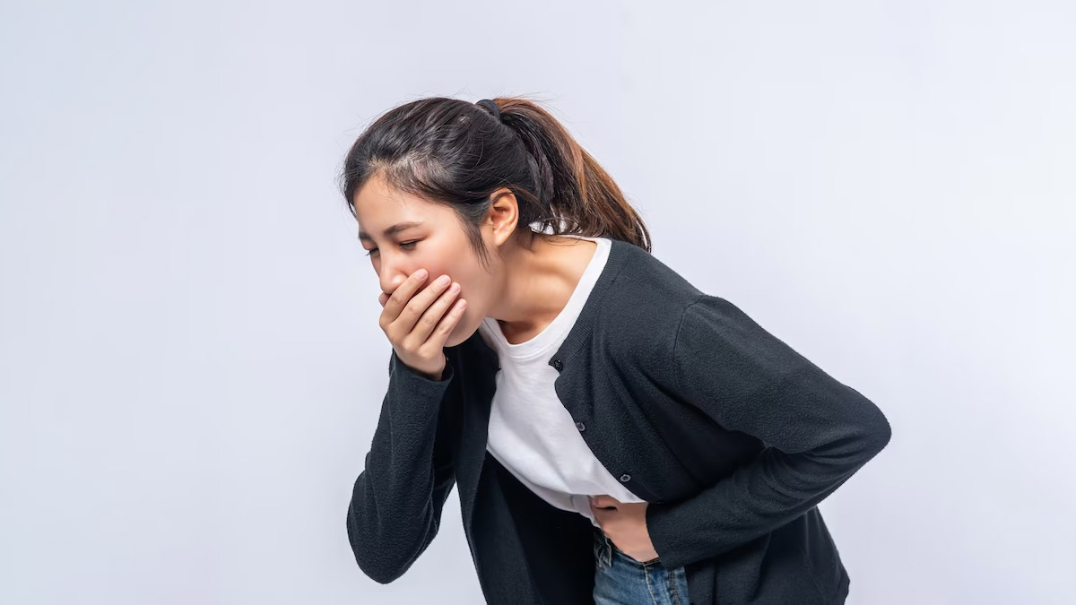 Causes of Vomiting: அடிக்கடி வாந்தி எடுப்பது எந்த நோய்களின் அறிகுறி தெரியுமா?
