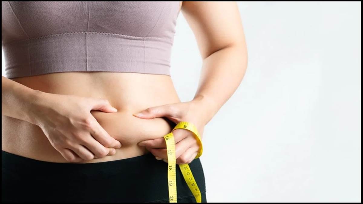 Weight loss: ஒரே வாரத்தில் தொப்பை மற்றும் இடுப்பு கொழுப்பை குறைக்க உதவும் 5 யோகாசனம்!