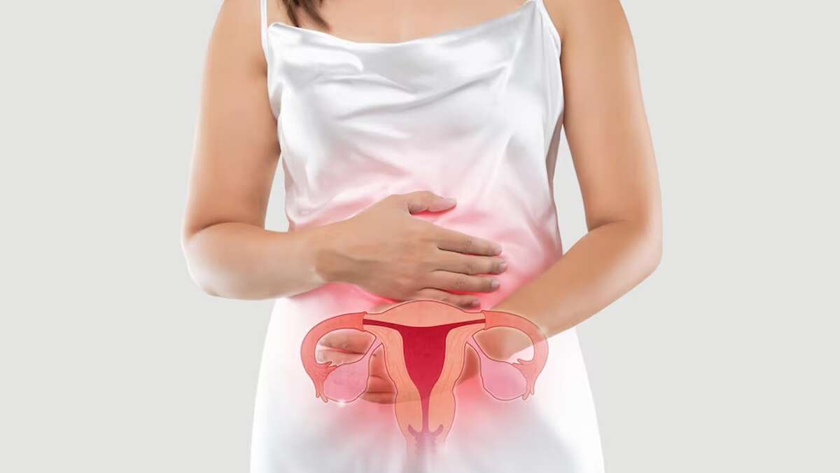 Yoga for Uterus: கருப்பையை பலப்படுத்த உதவும் 3 யோகா ஆசனங்கள்!!