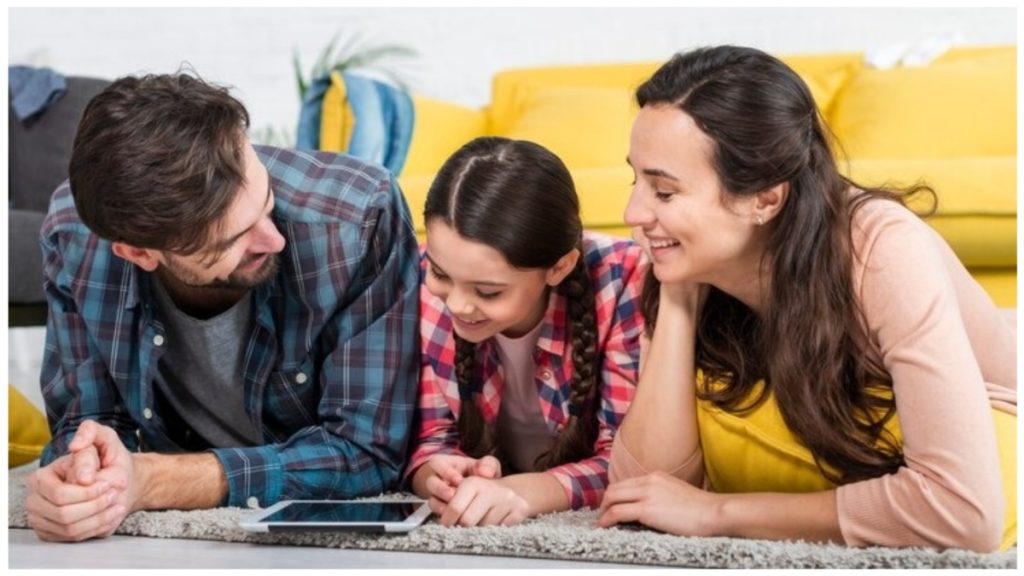 How do working parents take care of their child
