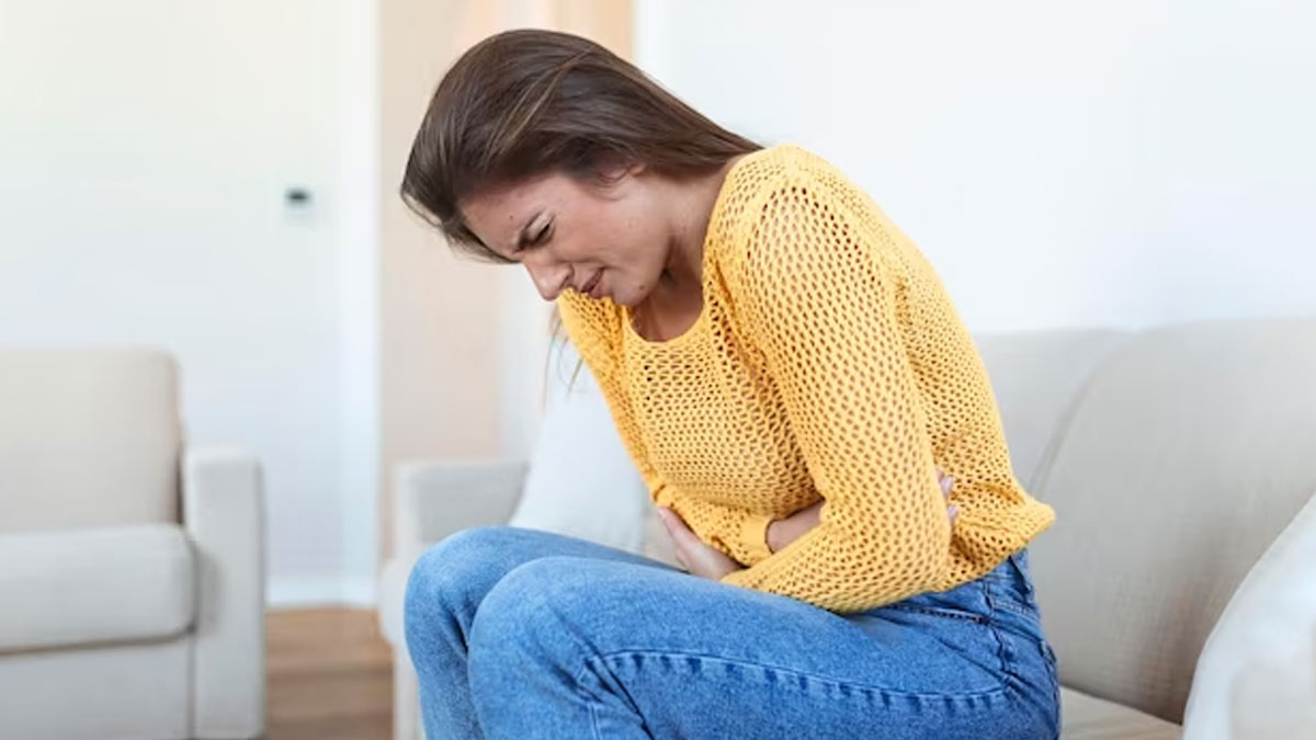 Turmeric Milk: மாதவிடாய் வலியை குறைக்கும் சூப்பர் வீட்டு வைத்தியம்!!