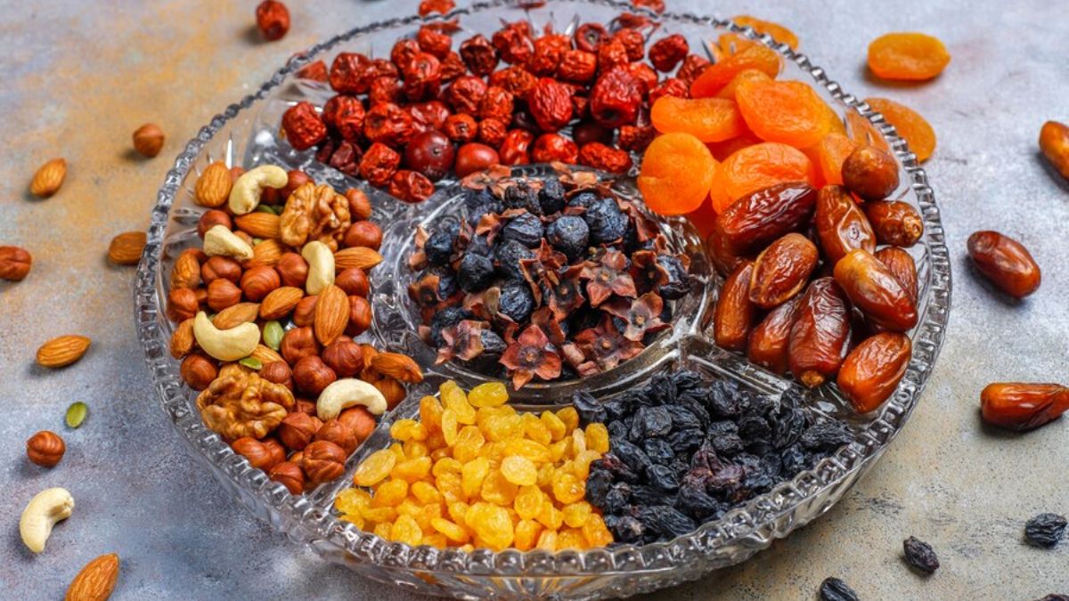 Dry Fruits: இந்த ட்ரை ஃப்ரூட்களை மறந்தும் காலையில் சாப்பிடாதீங்க!
