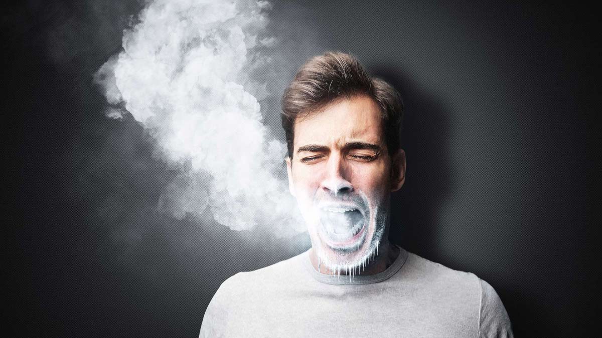 Disadvantages of Dry Ice: உயிருக்கே உலை வைக்கும் ட்ரை ஐஸ்… இதன் தீமைகளை தெரிந்து கொள்ளுங்கள்!!