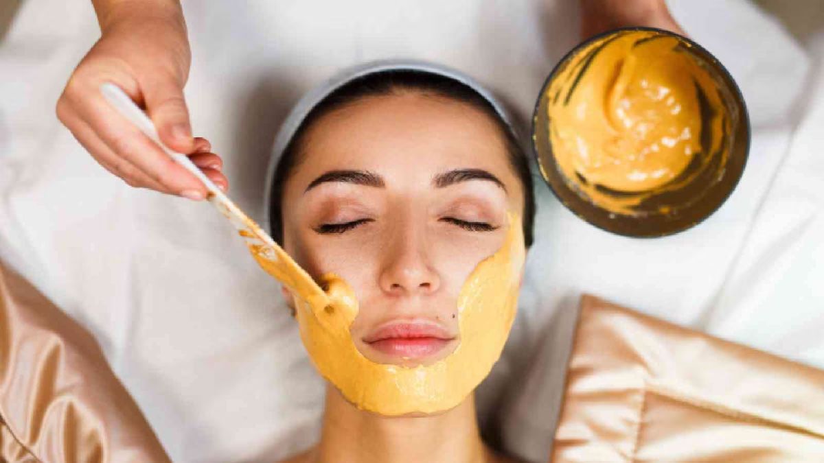 Orange Peel For Skin: இது தெரிஞ்சா இனி ஆரஞ்சு தோலை தூக்கி போட மாட்டீங்க!