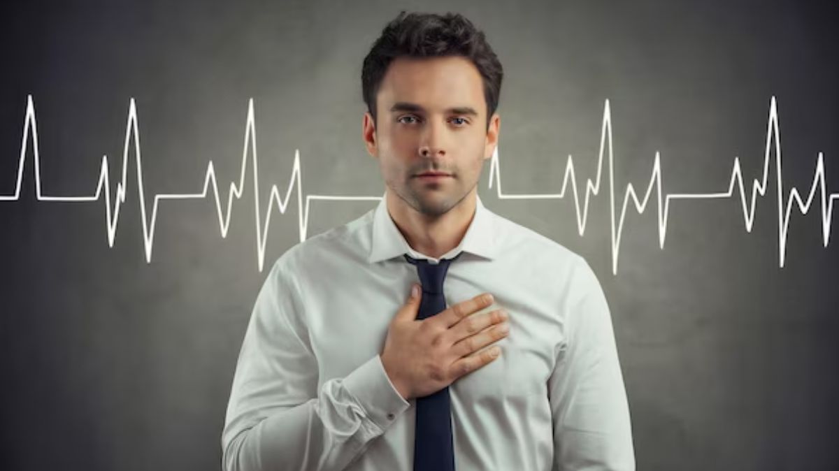 Sudden Cardiac Arrest: திடீர் மாரடைப்பின் காரணம் அறிகுறி மற்றும் சிகிச்சை முறை…