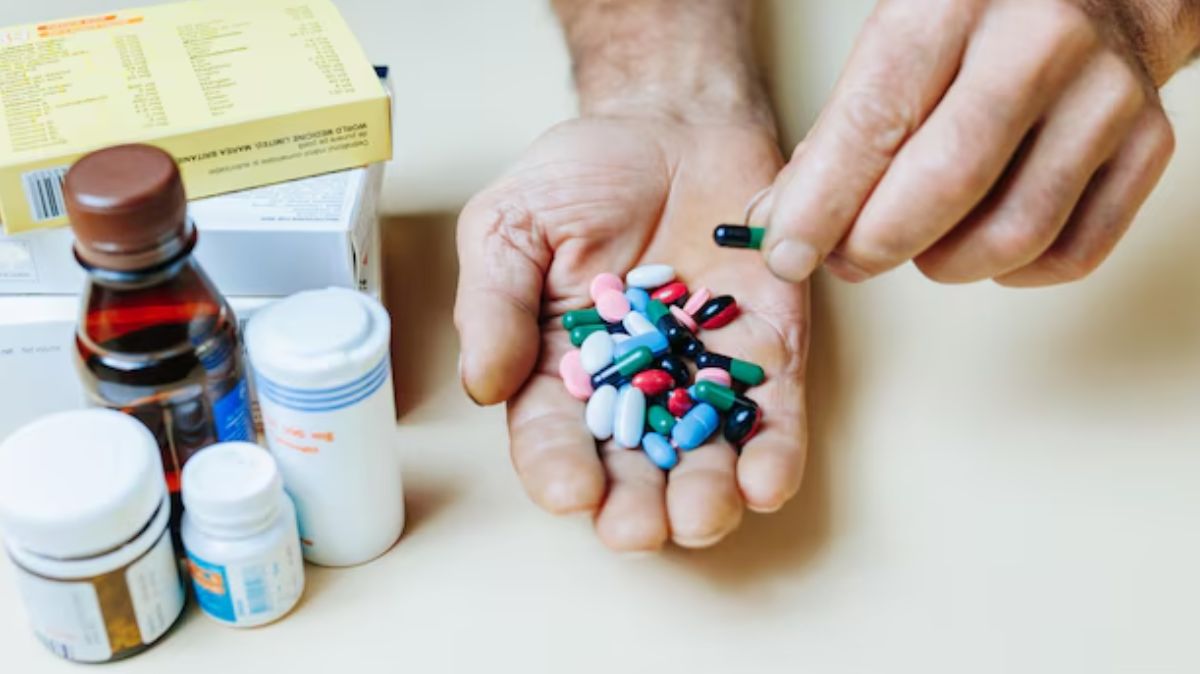 Expired Medicine: காலாவதியான மாத்திரையை சாப்பிடுவதால் என்ன ஆகும் தெரியுமா?