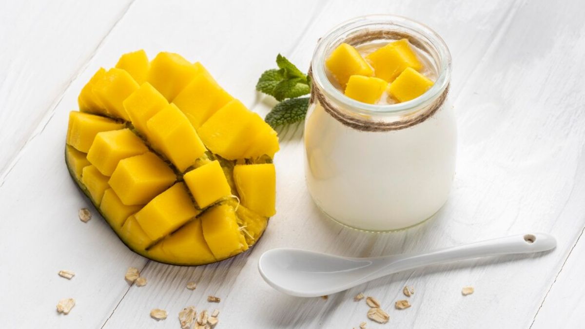 Mango with Milk: மாம்பழத்துடன் பால் சேர்த்து சாப்பிடுவதிலும் இத்தனை நன்மைகள் இருக்கா?