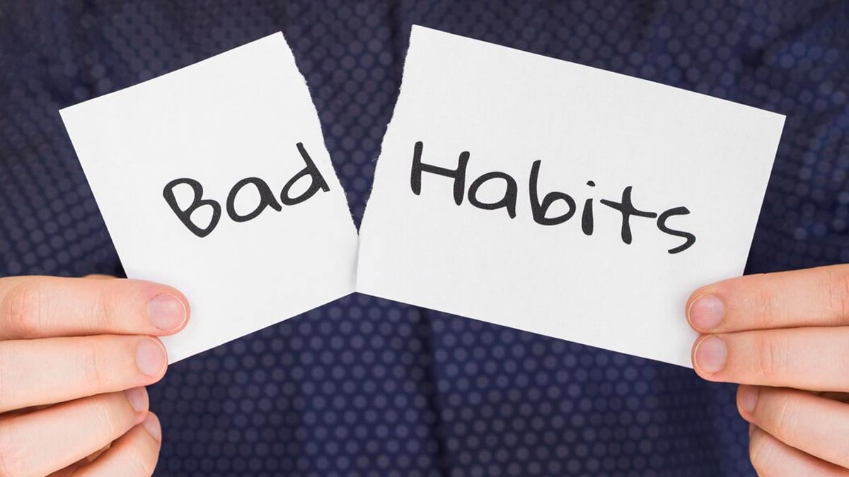 Bad Health Habits: இந்த தினசரி பழக்கங்கள் உங்கள் உயிருக்கே ஆபத்தாகலாம்!!