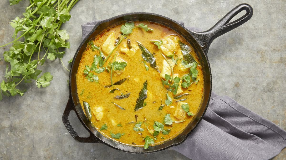 Meen kuruma Recipe: இந்த முறை மீன் குழம்பு இல்ல.. மீன் குருமா செய்யுங்க… இதோ ரெசிபி!