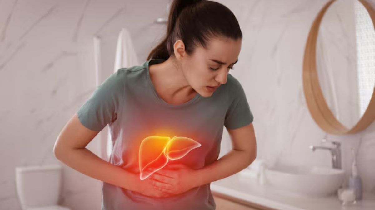 World Hepatitis Day 2024: மழைக்காலத்தில் ஹெபடைடிஸிலிருந்து பாதுகாப்பாக இருக்க செய்ய வேண்டியவை?