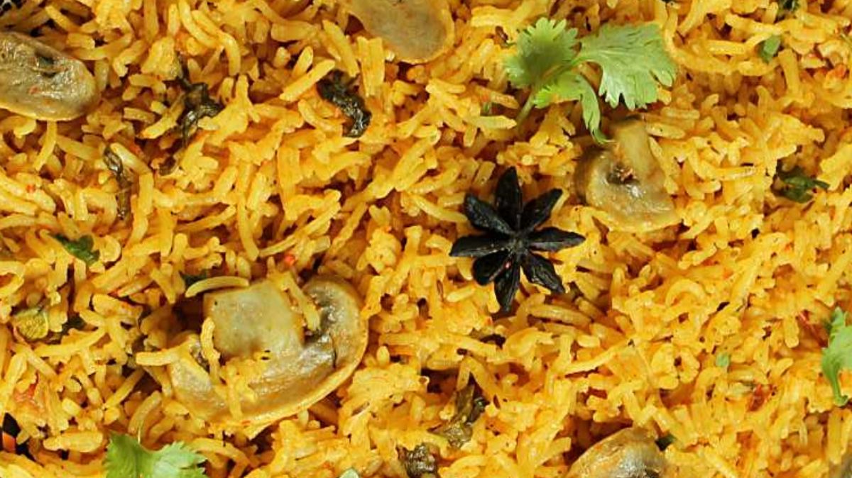 Mushroom Biryani Recipe: செஃப் ஆஃப் தி வீக் வாங்கிய திவ்யா துரைசாமி.. கை கொடுத்த மஷ்ரூம் பிரியாணி..