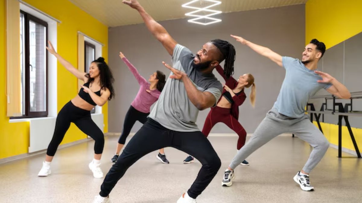 Dance Benefits: ரொம்ப கஷ்டமா இருக்கா.? ஒரு குத்த போடுங்க.. ஃப்ரீயா இருப்பீங்க..