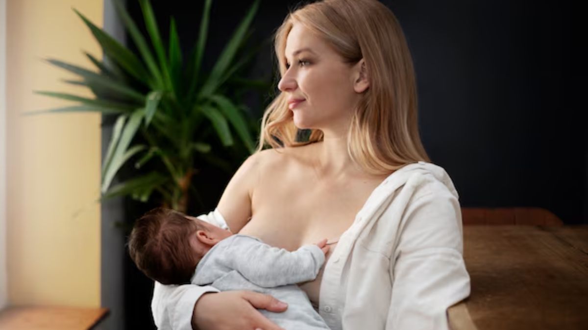 Breast Milk: தாய்ப்பாலை அதிகரிக்க இந்த உணவுகளை சாப்பிடவும்