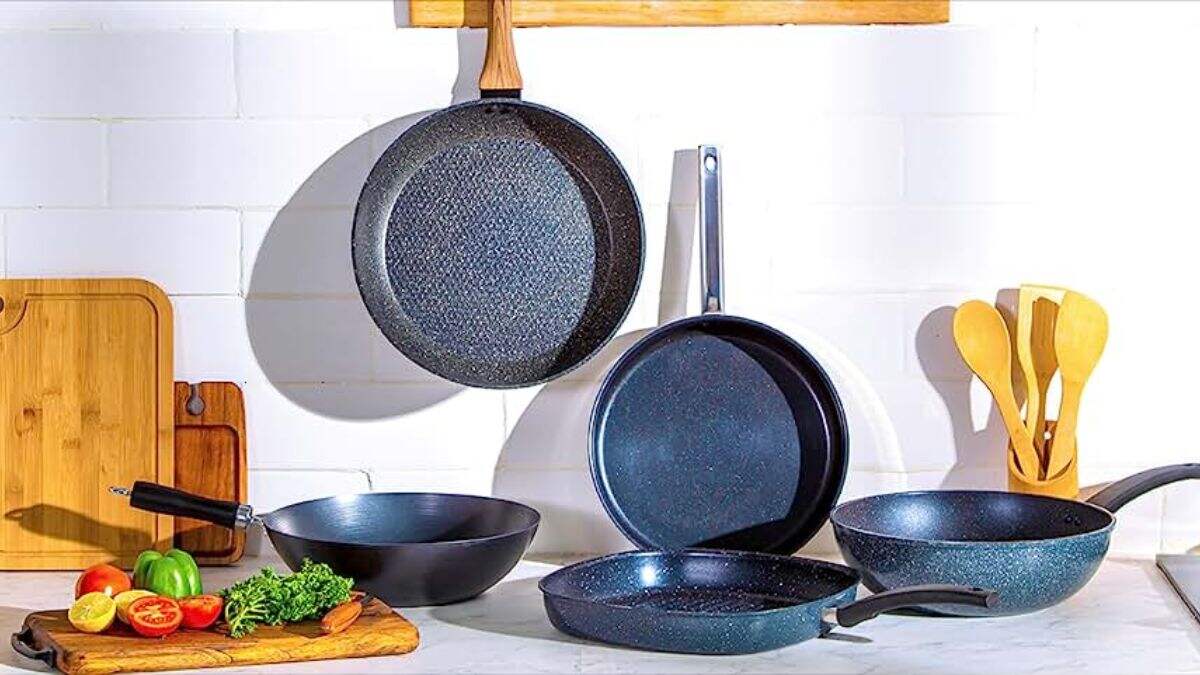 Non-Stick Cookware: நான்ஸ்டிக் பாத்திரத்தில் சமையல் செய்வது ஆரோக்கியத்திற்கு நல்லதா? டாக்டர் கூறுவது இங்கே!