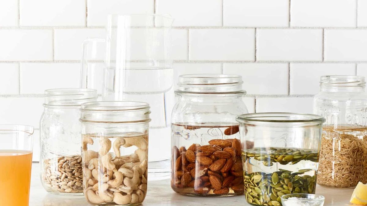 Soaked Seeds Benefits: இந்த விதைகளை ஊறவைத்து சாப்பிட்டால் எக்கச்சக்க நன்மைகள் கிடைக்குமாம்!