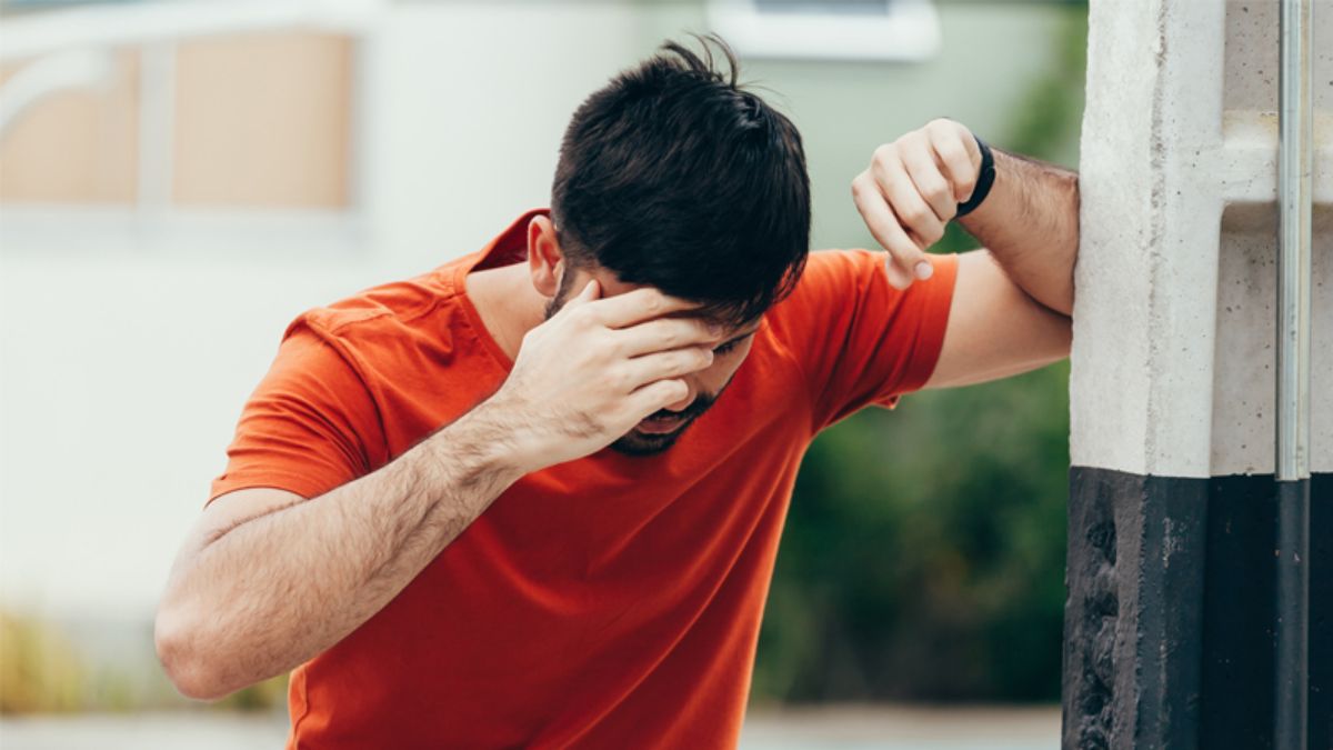 High Blood Pressure: உயர் இரத்த அழுத்தம் ஏற்பட்டால் ஏன் தலைச்சுற்றல் வருகிறது தெரியுமா? காரணம் இங்கே!