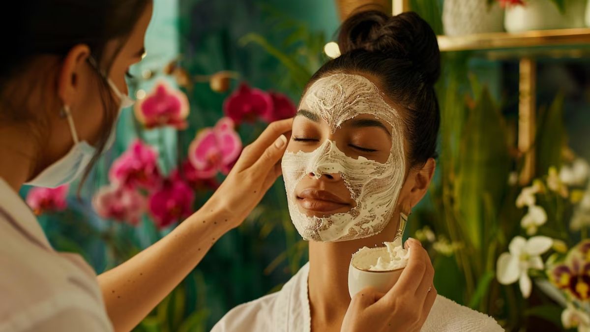 Multani Mitti Benefits: வாரத்திற்கு எத்தனை முறை முல்தானி மிட்டியை சருமத்தில் தடவலாம்?