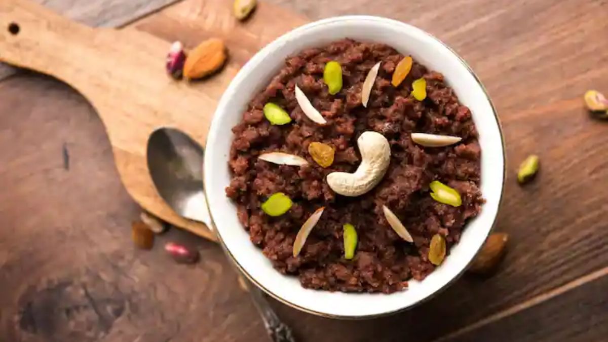 Ragi Halwa: ஒரு கப் ராகி மாவு இருந்தா போதும் நாவில் வைத்ததும் கரையும் அல்வா ரெடி!!