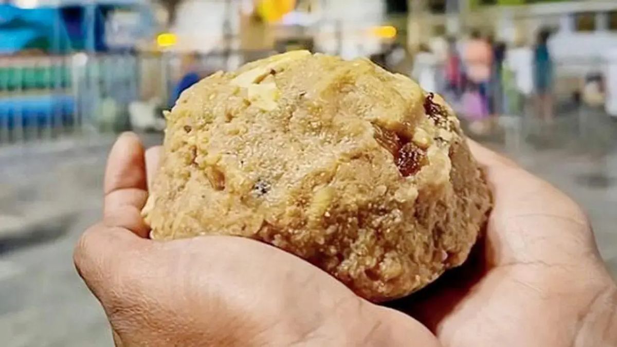 Tirupati Laddu: திருப்பதி லட்டை அதே சுவையில் வீட்டிலேயே செய்யலாமா? இதோ ரெசிபி!