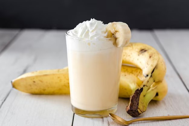 Banana Milkshake Benefits: அருமையான நன்மைகளை அள்ளித் தரும் வாழைப்பழ மில்க் ஷேக்!