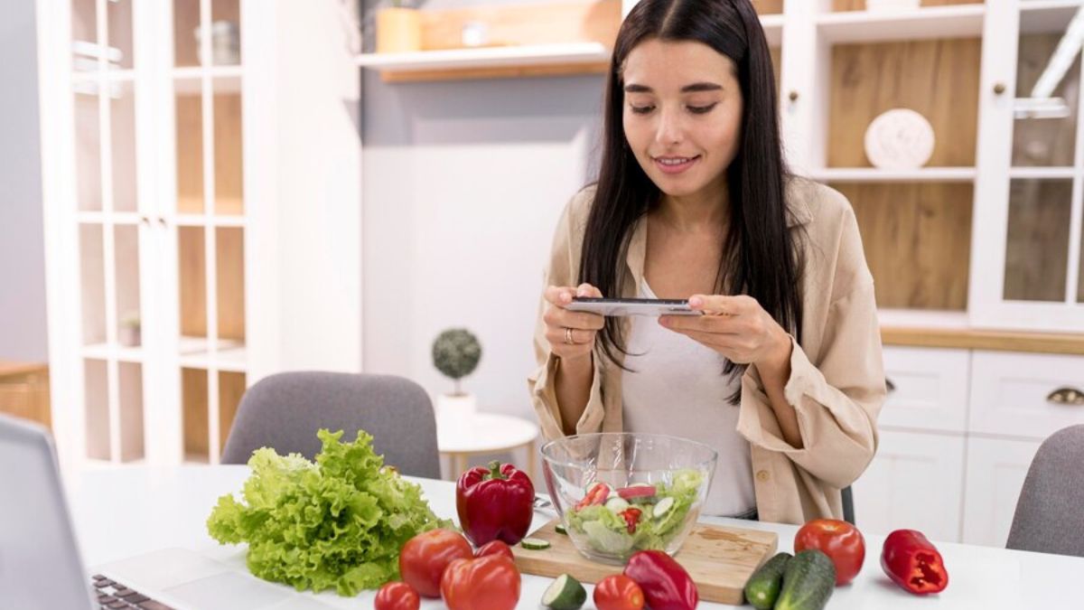 Hormone Balancing Foods: ஹார்மோன் சமநிலைக்கு உதவும் உணவுகள் என்னென்ன தெரியுமா?