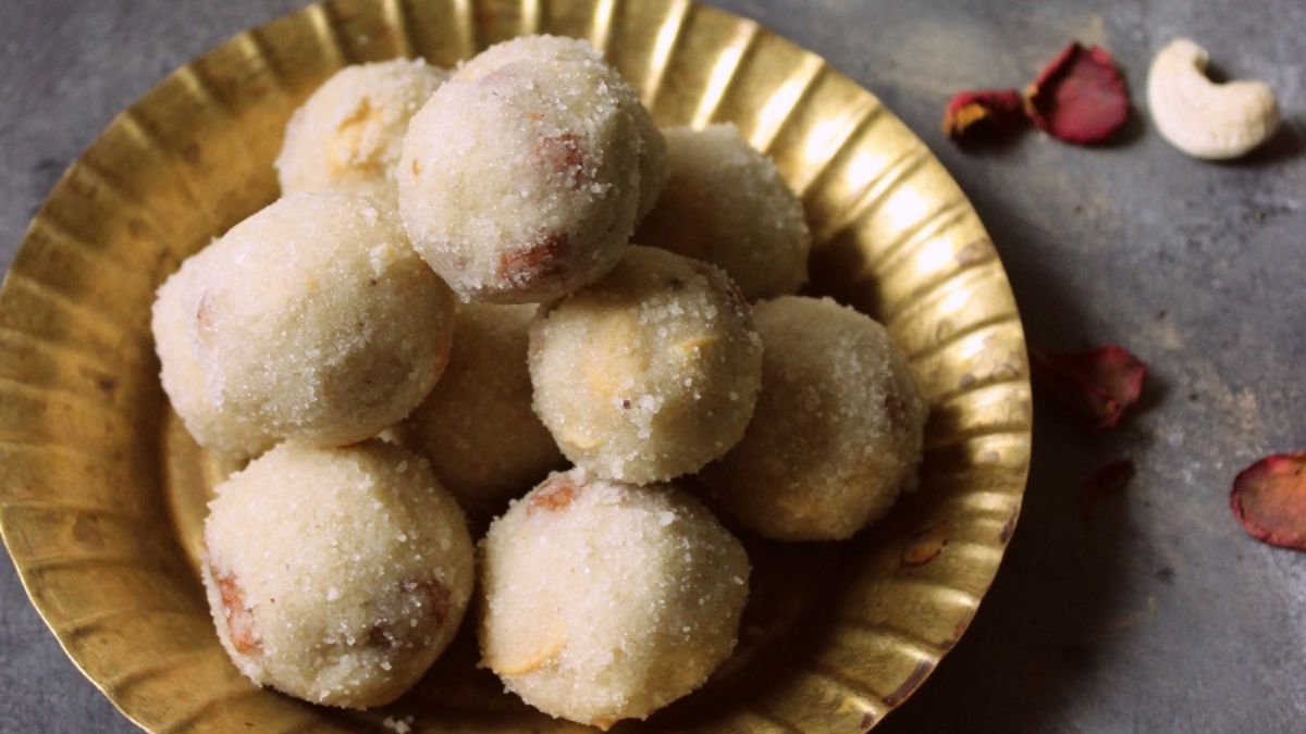 Aval Ladoo: ஆரோக்கியம் நிறைந்த அவல் லட்டு… எப்படி செய்யணும் தெரியுமா?