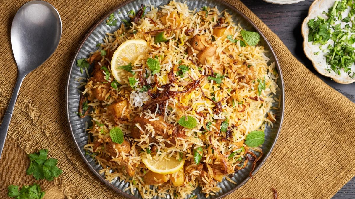 Fried Chicken Biryani: கமகமக்கும் ஃப்ரைட் சிக்கன் பிரியாணி… எப்படி செய்யணும் தெரியுமா?