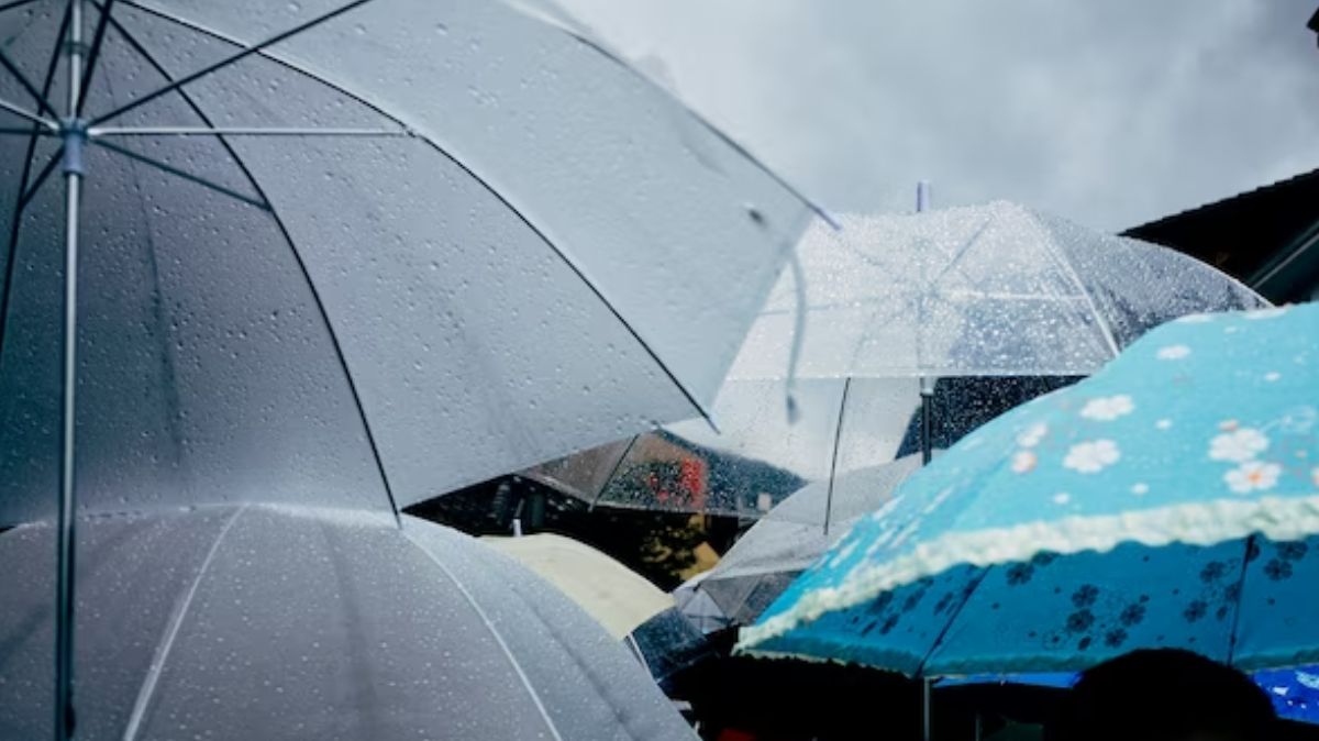 Orange Alert: தமிழகத்தை உலுக்கும் மழை.. சென்னைக்கு ஆரஞ்சு அலர்ட்.. ரெடியா மக்களே…