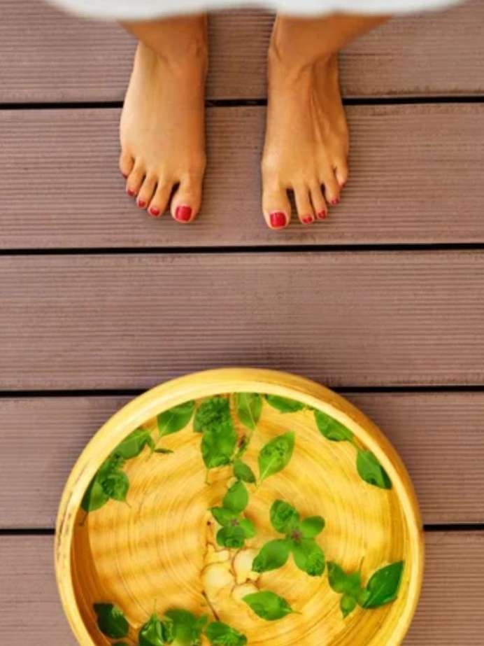 sunday-self-care-how-to-do-pedicure-at-home-onlymyhealth