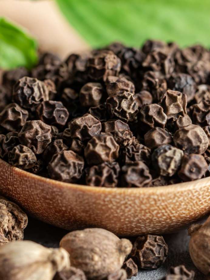 Black Pepper Benefits For Reducing Belly Fat Onlymyhealth Weight