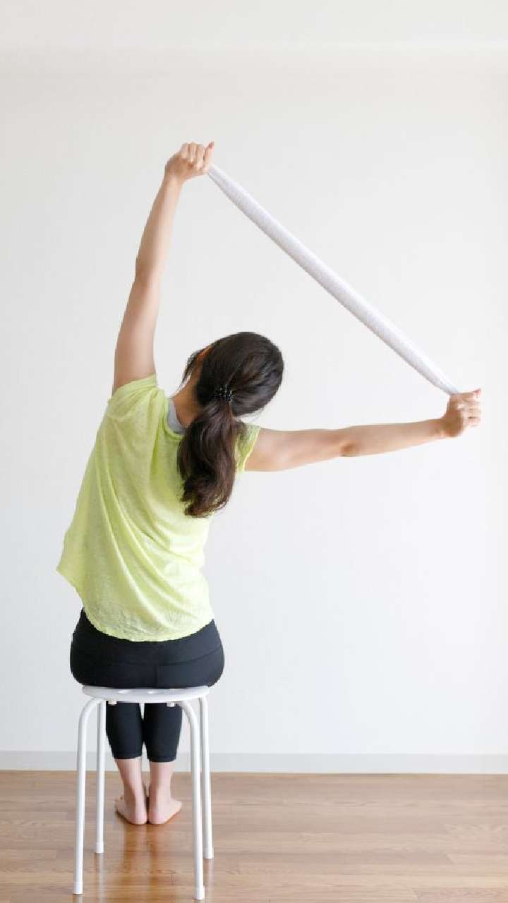 Japanese exercise with online towel