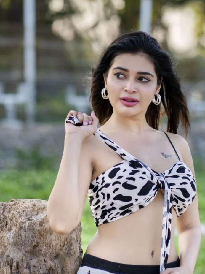 Dharsha Gupta’s Fitness Routine For Weight Loss