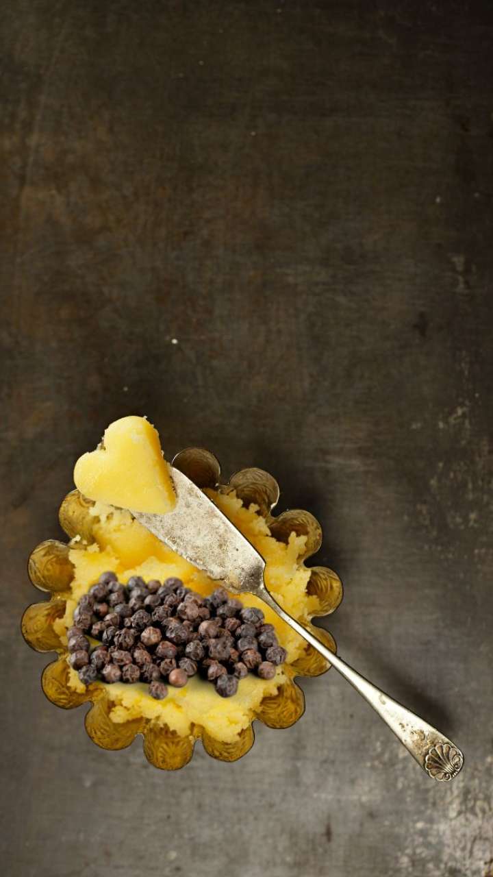 Benefits Of Eating Black Pepper And Ghee Together