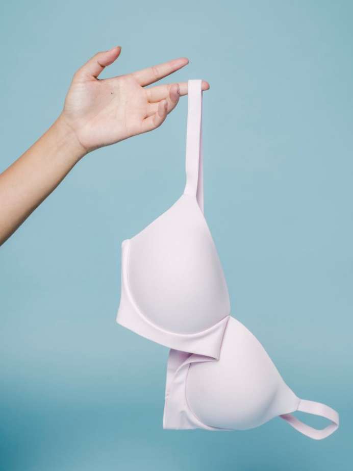 6 Side Effects Of Wearing A Bra At Night Onlymyhealth
