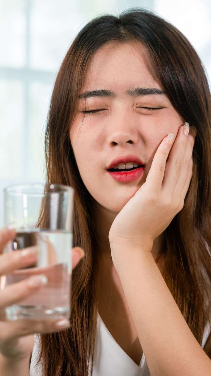 Tips To Relieve Teeth Sensitivity At Home