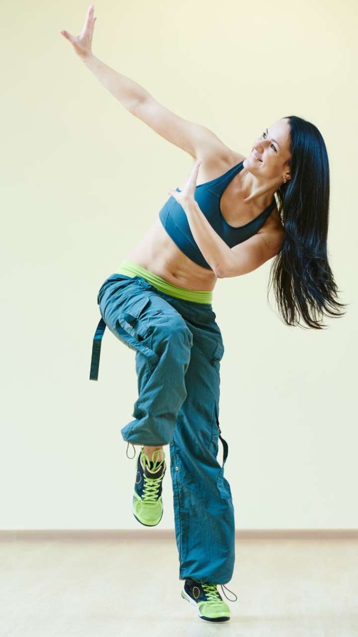 Zumba Dance For Weight Loss: How To Beginner's Guide - Real Matcha