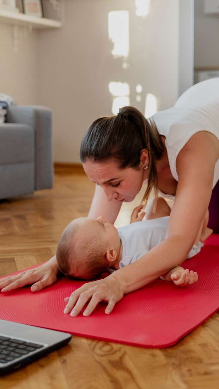 7 Easy Postnatal Yoga Asanas To Reduce Belly - YouTube