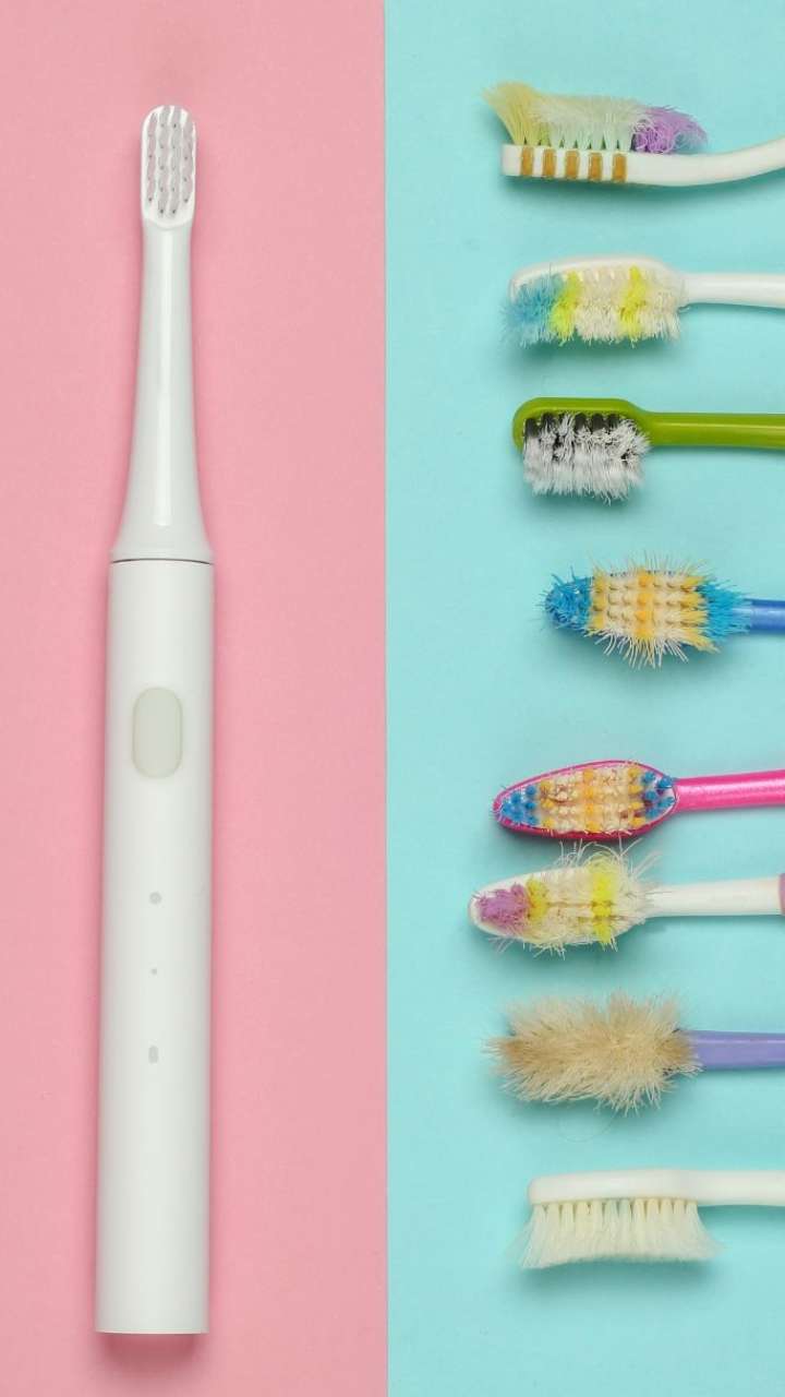 Electric Toothbrush Vs Manual Which Cleans Teeth Better?