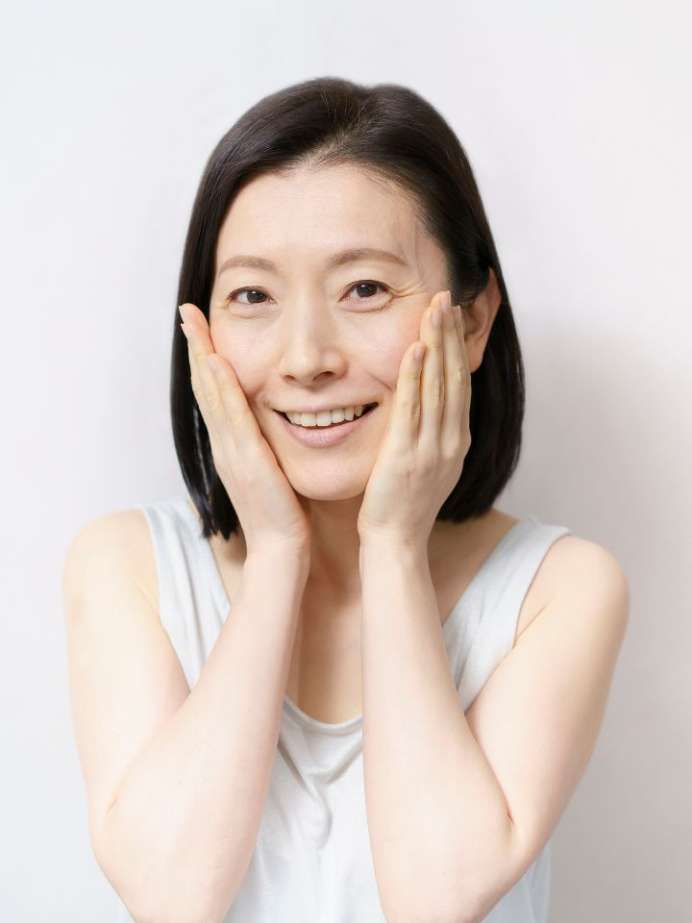 Easy 5Step Skincare For Women Above 40s Onlymyhealth