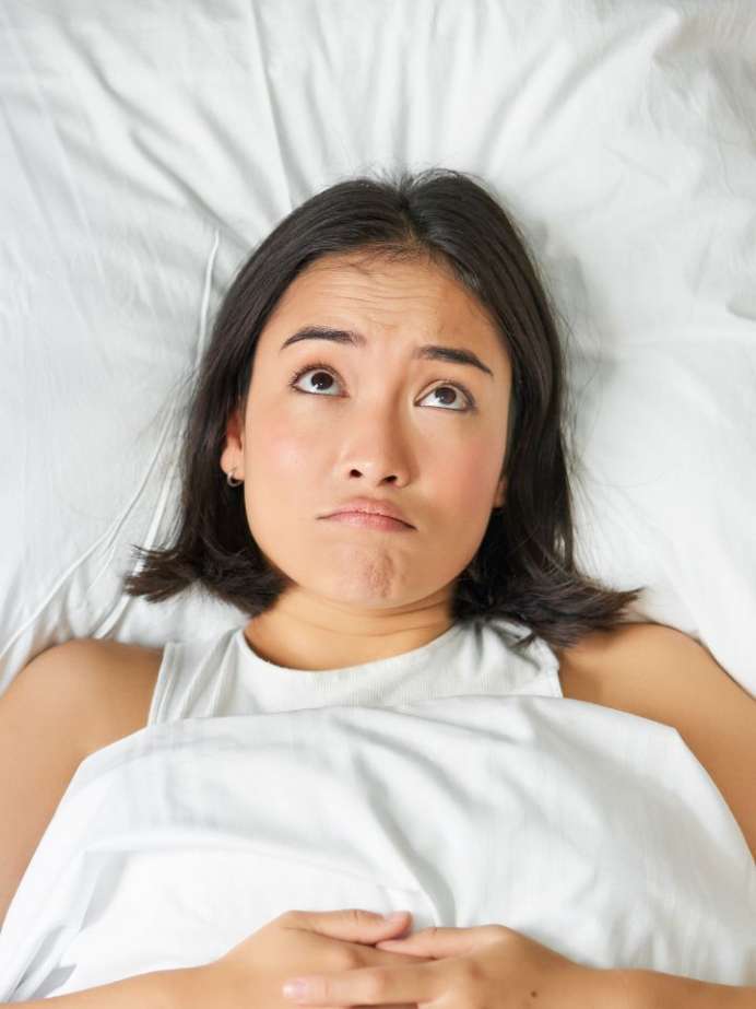 5 Nighttime Habits To Avoid For A Good Night's Sleep