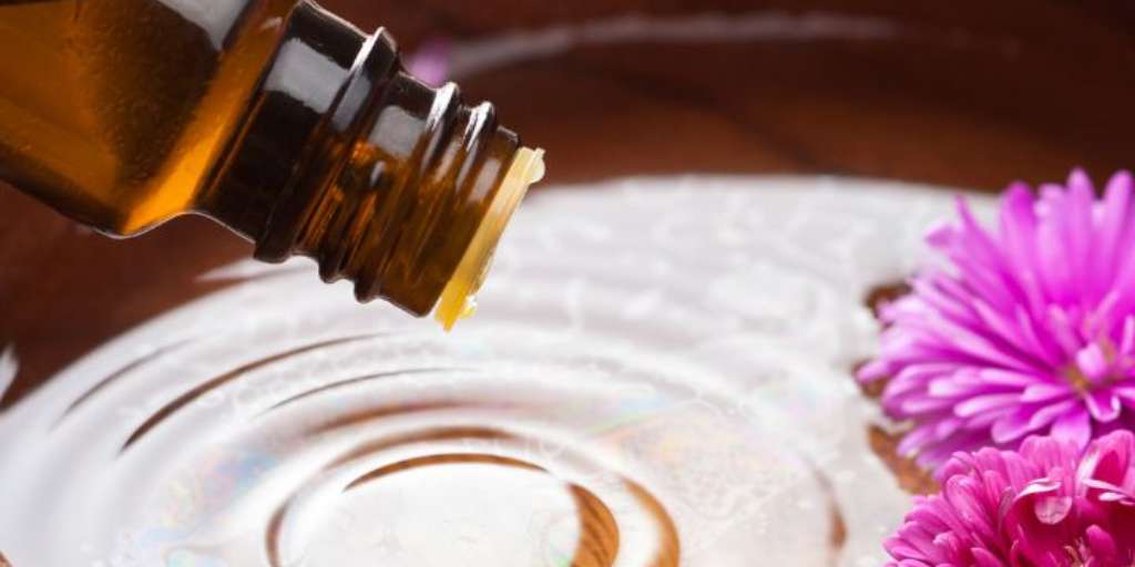 Top Six MustHave Natural Oils To Protect Dryness In Winter Only My