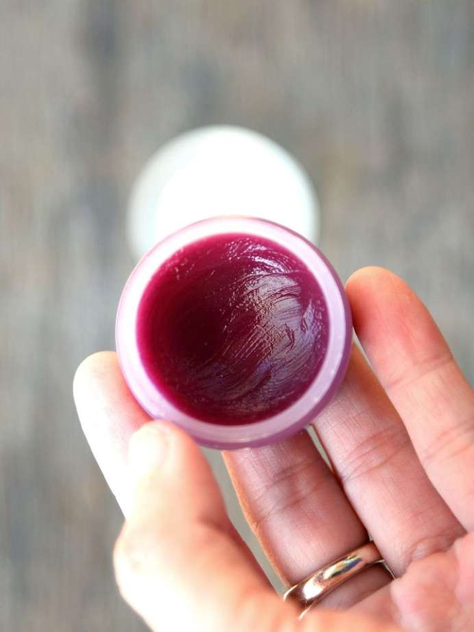 Rose And Beetroot Lip Balm For Dark Lips At Home Onlymyhealth