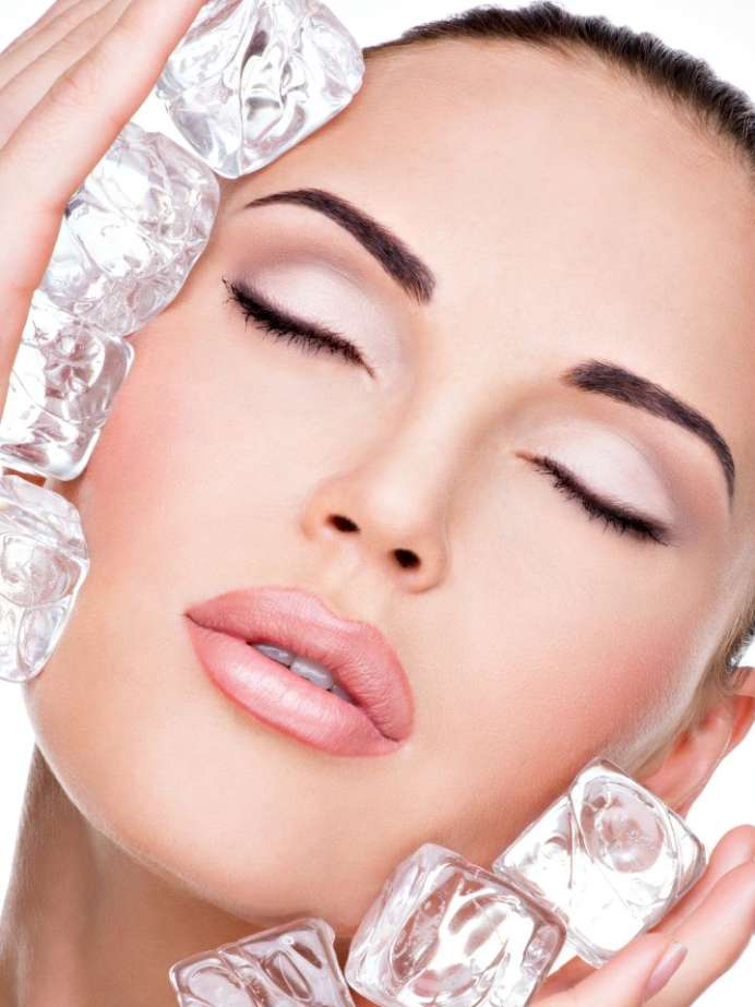 How To Use Ice For Face Rubbing