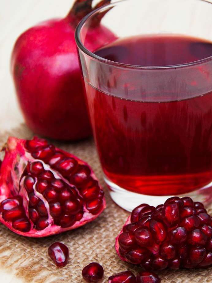 How To Make Pomegranate Juice To Boost Iron Level In Body Onlymyhealth