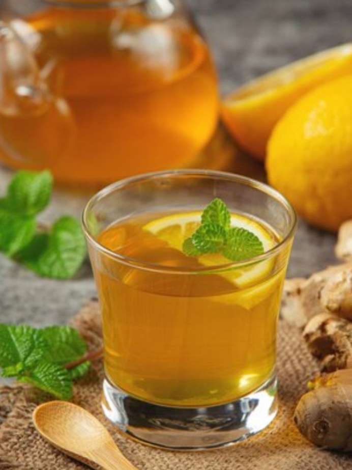 DIY Ginger And Turmeric Shots To Boost Immunity In Winter Onlymyhealth