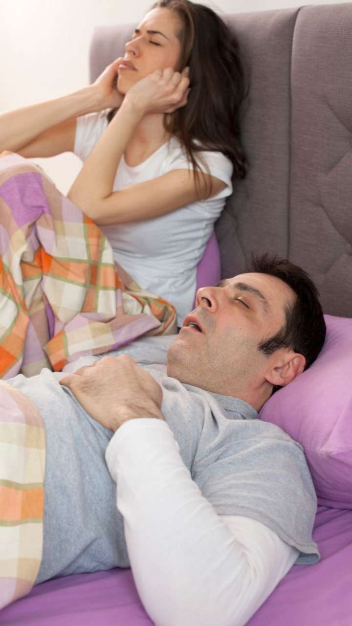How To Stop Snoring Naturally?