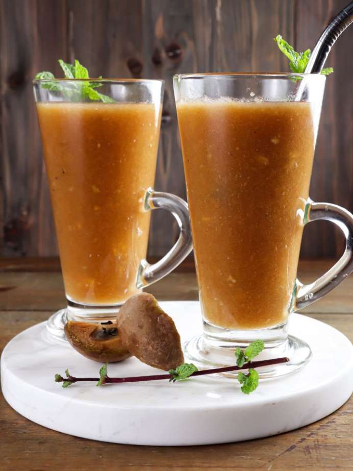 How To Make Chikoo Smoothie For Weight Loss Onlymyhealth